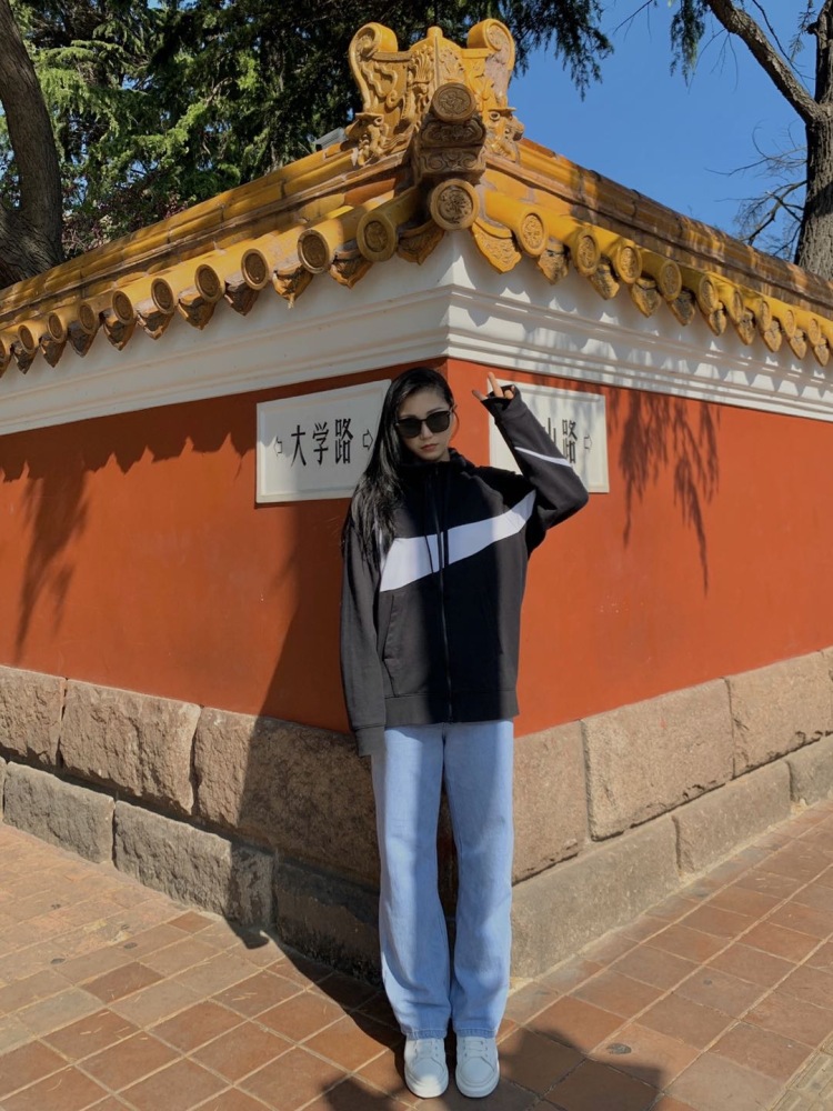 吕-山东省·青岛市·市南区-抖音 微博 *** 快手-会拍照、修图、拍短视频vlog、接寄拍、买家秀、什么类型都可以