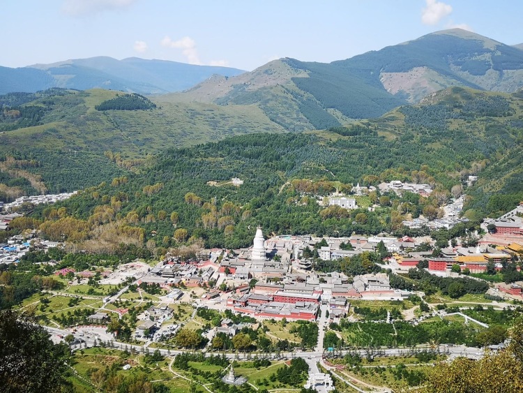 小迷糊-張-北京市·北京市·海淀区-抖音 *** 微博-我是一名自由职业者,我喜欢旅游、运动,没事的时候会瑜伽、徒步,我希望做一个每天都开开心心的自己!