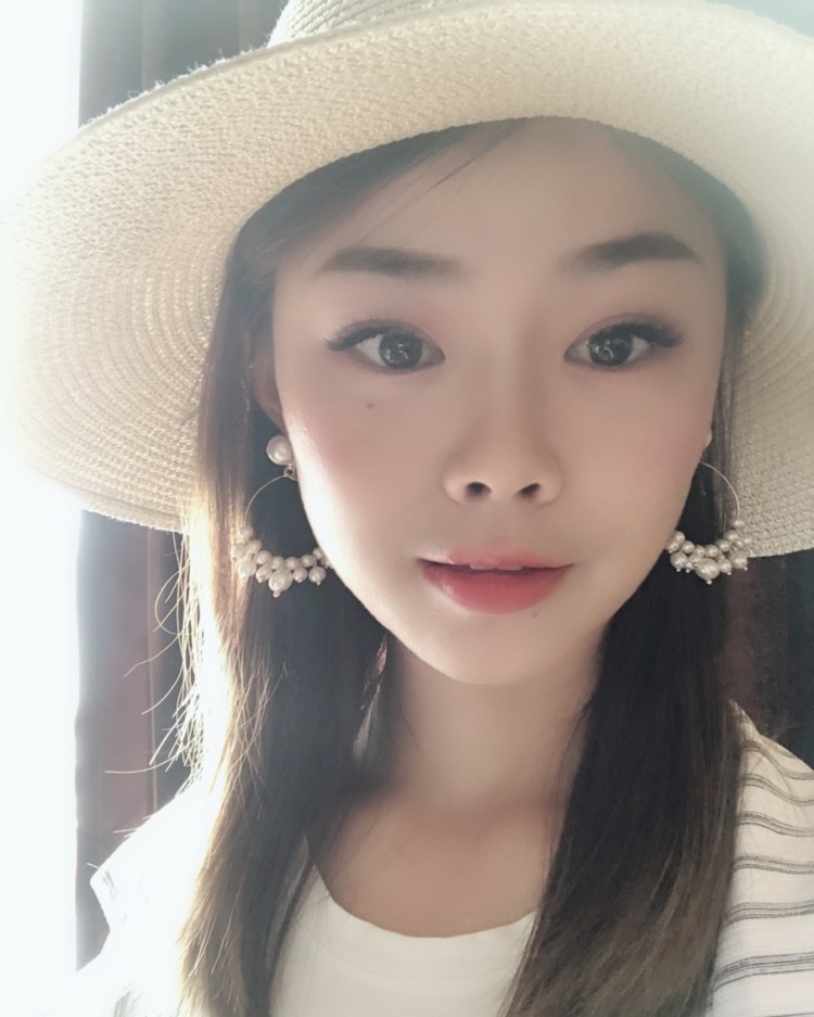 万有引力很微弱,但一直存在💫-四川省·成都市·武侯区-抖音,***-我平时喜欢健身,之前是一名私人健身教练。现在任职保险代理人。自由时间较多。平时喜欢自拍,研究小视频。可以做买家秀,开箱测评,***种草等。新手,但是我可以努力学习。