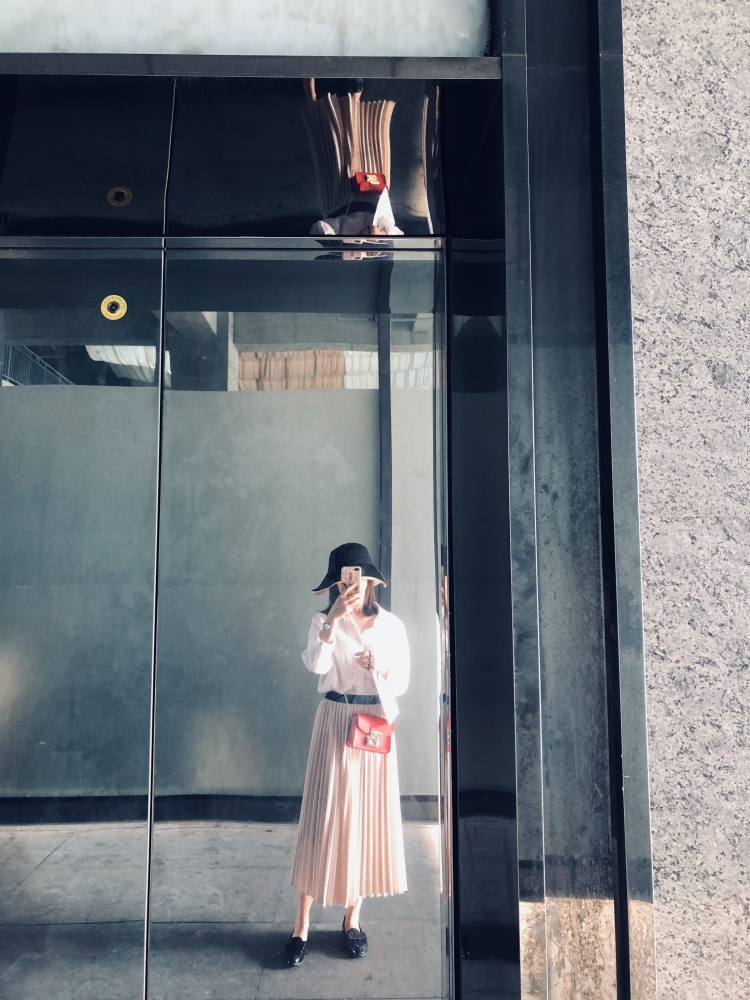 万有引力很微弱,但一直存在💫-四川省·成都市·武侯区-抖音,***-我平时喜欢健身,之前是一名私人健身教练。现在任职保险代理人。自由时间较多。平时喜欢自拍,研究小视频。可以做买家秀,开箱测评,***种草等。新手,但是我可以努力学习。