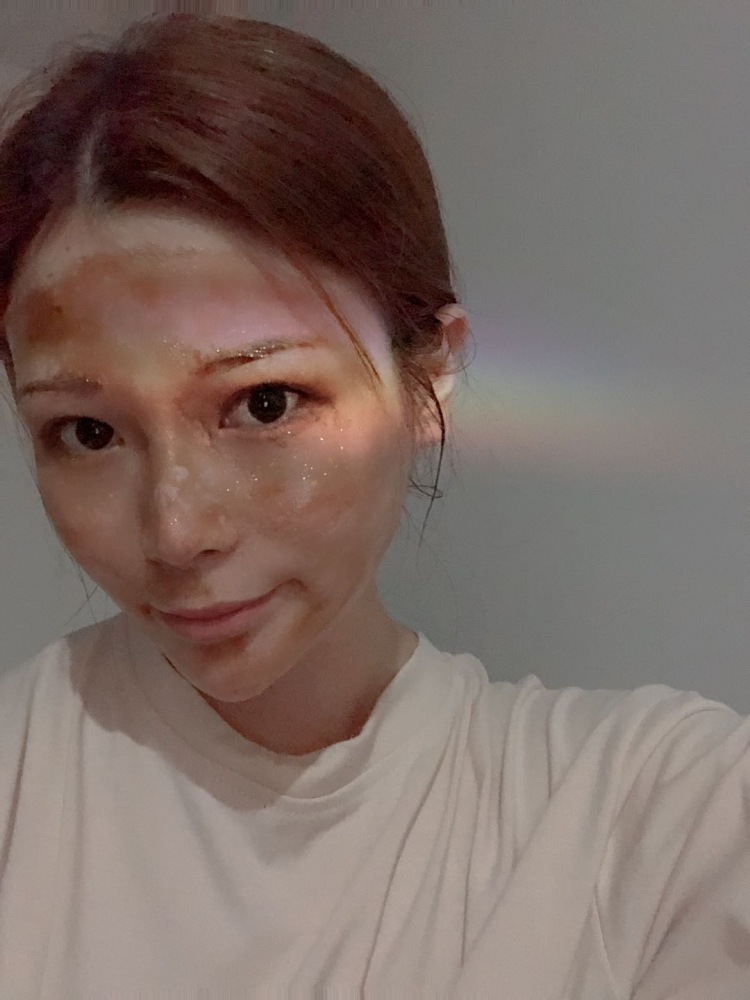 小徐同志-江苏省·镇江市·润州区-***-新人一个 喜欢拍照 喜欢研究穿搭 喜欢护肤 希望自己能变美的同时 也能带着其他人一起变美