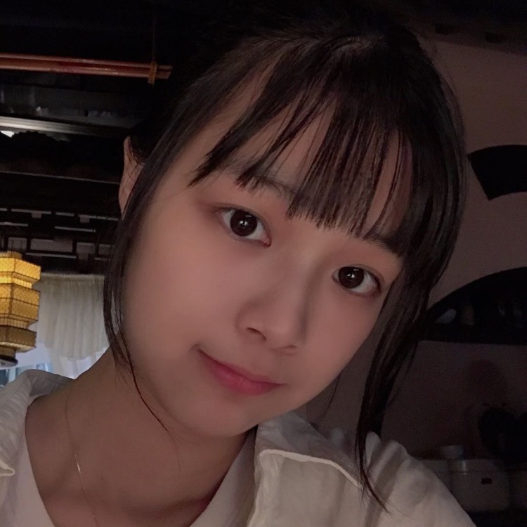 99.-广东省·深圳市·龙华区-快手-特别喜欢拍照修图,接买家秀:衣服,裤子,耳环,包包都可以,大单向我招手叭
