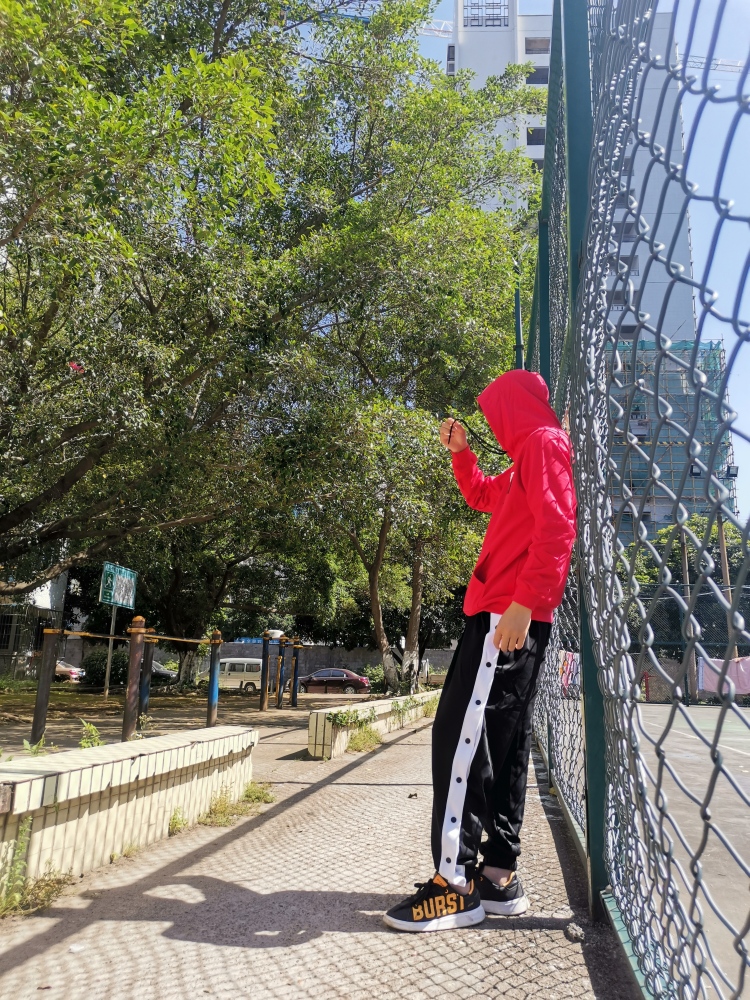 ok-广西壮族自治区·柳州市·鱼峰区-抖音-每一个单都会用心做好，买家秀，短视频文案都可～
下图是和男友共同完成的买家秀，供参考～