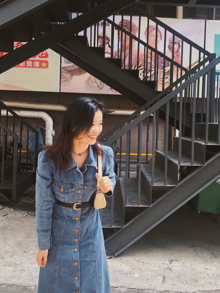 涂涂-湖南省·长沙市·芙蓉区-抖音微博***B站-本人十分热爱拍照,在搭配和色调上也具有一定基础,会修图。寻找长期合作商家,真诚以待。