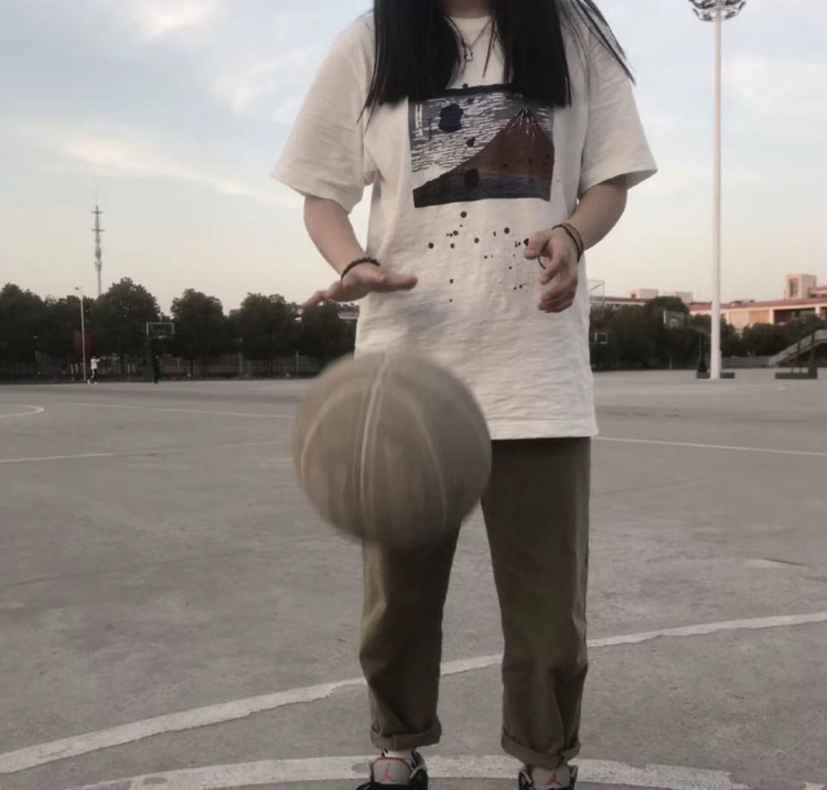 咸菜毛豆米-江苏省·扬州市·宝应县-快手-平面模特可以接一些推广和寄拍,是个无业游民,如果有需要可以加我微信联系,价格不是问题,刚开始玩。
