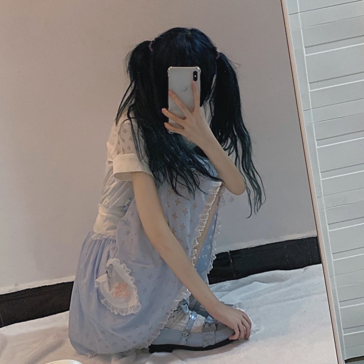 Kayla-湖南省·岳阳市·岳阳县-抖音 快手 ***-会p图 拍的照片被人截取当头像（可以让更多人看见衣服及品牌）费用低 衣服好看可以0园拍 长期合作 想接jk 洛丽塔 oversize之类的 不满意可以多次拍 耐心好 买家秀 软文种草 正在尝试玩抖音快