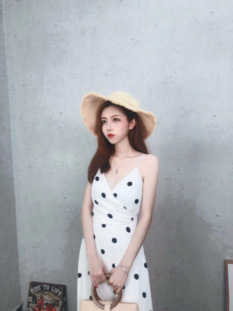 💧-福建省·宁德市·福鼎市-微博***淘宝-两年的女装直播带货经验,可以拍买家秀,也可以探店种草测评开箱,基本风格都可以驾驭