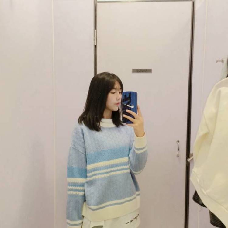 季零-辽宁省·沈阳市·和平区--特长: 拍照 P图 制作短视频
身高:164 体重:97
