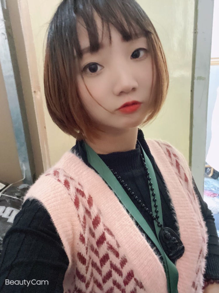 😈😈佛系少女丶-山东省·济宁市·任城区--喜欢拍照,喜欢自由的拍照,自己享受拍买家秀的感觉,一直都不错,三钻,尽量出图,