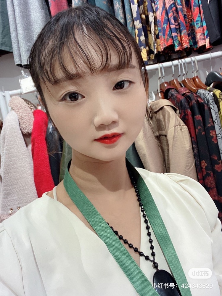 😈😈佛系少女丶-山东省·济宁市·任城区--喜欢拍照,喜欢自由的拍照,自己享受拍买家秀的感觉,一直都不错,三钻,尽量出图,