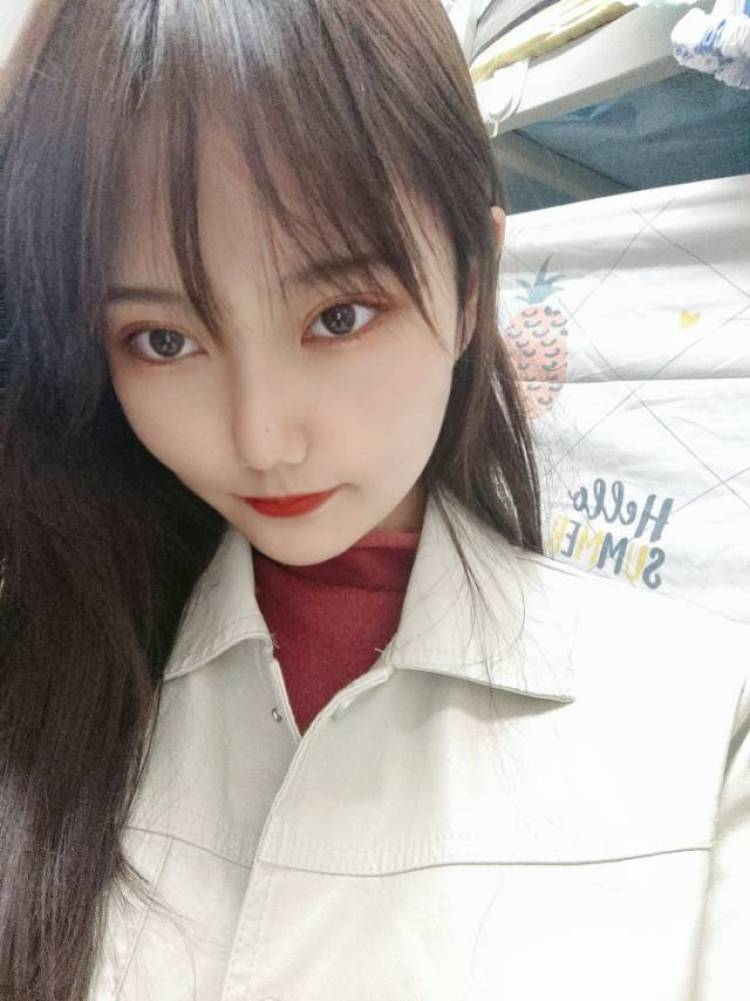 Cylin.-河南省·漯河市·源汇区-抖音 微博 ***-喜欢读书,健身,写字 剪辑视频。适合接一些网拍模特 推文种草 探店打卡 段视频一类的工作 样样精通,选择我 你不会后悔
