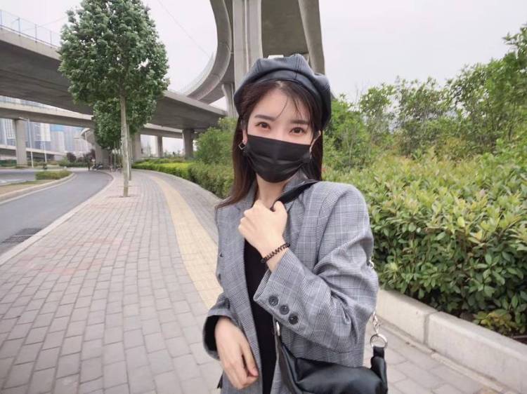 Cylin.-河南省·漯河市·源汇区-抖音 微博 ***-喜欢读书,健身,写字 剪辑视频。适合接一些网拍模特 推文种草 探店打卡 段视频一类的工作 样样精通,选择我 你不会后悔