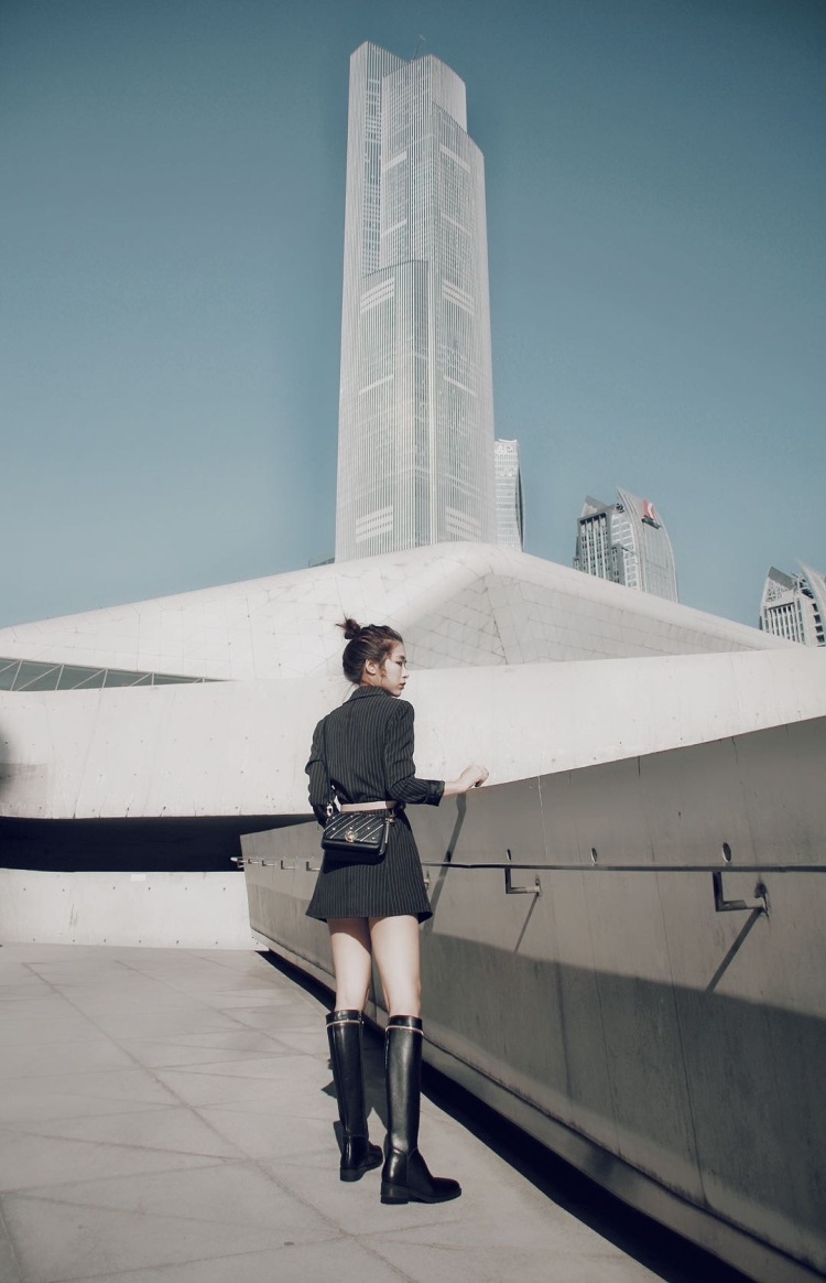 李安娜-广东省·广州市·增城区-***-可接服装穿搭,软文推广,视频创作等等
内衣泳装不接
修图熟练且快,视频剪辑熟练
