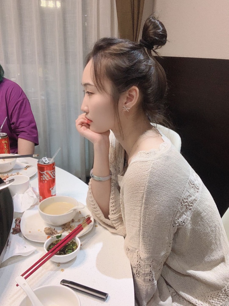 清-安徽省·合肥市·蜀山区-抖音-刚步入这行,可以说是个小白。以前做过主播但没接触过带货,会拍照,简单p图。想从简单的买家秀,寄拍,店内打卡开始。嗯啊就这样~