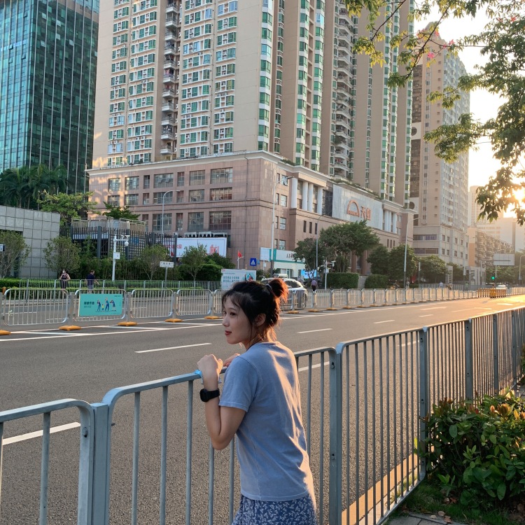 🍀-广东省·深圳市·福田区-***-可接受网拍,会视频剪辑,软文种草或者视频开箱测评。网拍模特可找我,小个子可爱淑女风最适合了。潮酷,淑女,可爱,性感我都能驾驭得了