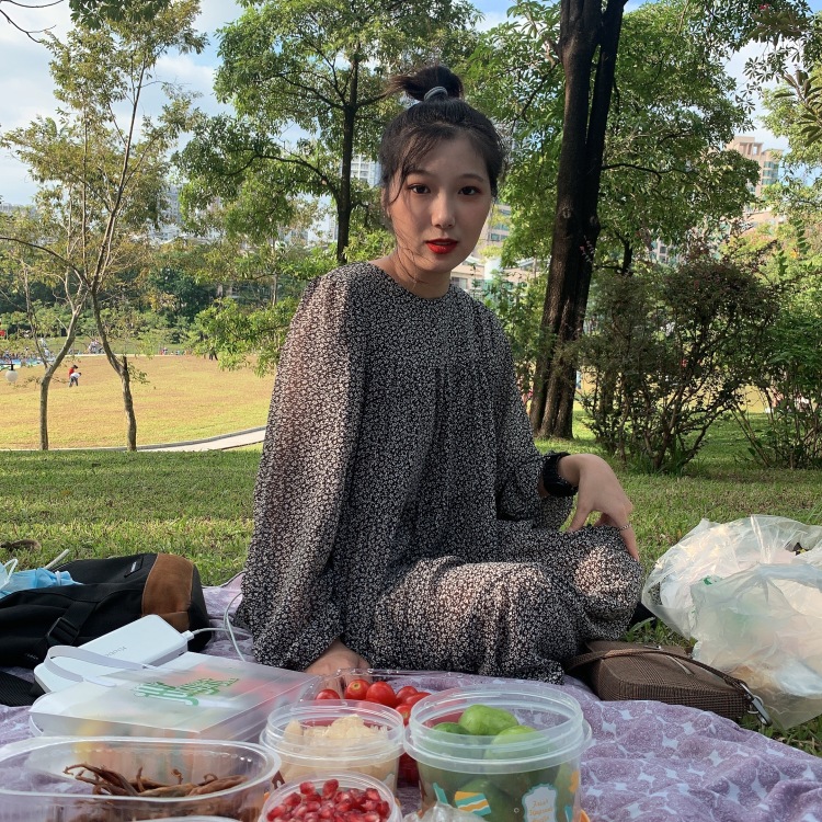 🍀-广东省·深圳市·福田区-***-可接受网拍,会视频剪辑,软文种草或者视频开箱测评。网拍模特可找我,小个子可爱淑女风最适合了。潮酷,淑女,可爱,性感我都能驾驭得了