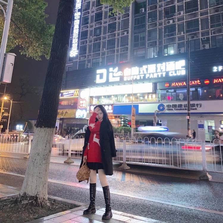 不是你的886.-湖南省·衡阳市·蒸湘区-抖音 *** 快手 微博 -拍买家秀 喜欢唱歌跳舞 努力上进 虽然没什么经验,但是会努力做到最好。