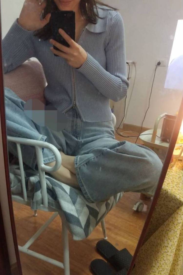 喵~-湖北省·武汉市·洪山区-*** 微博 抖音-喜欢服装包包鞋子饰品 也热爱美食 会做美食 有品味有审美
