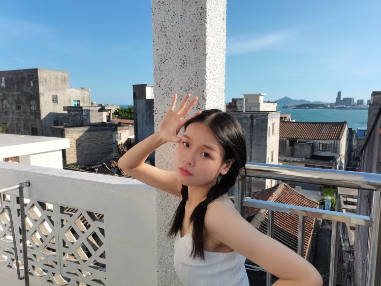 卄乙-福建省·厦门市·湖里区-抖音微博***-买家秀或网拍,或接软文种草,可以学习主播带货,有微单会修图可出高质量作品。身高167 体重100,坐标厦门。