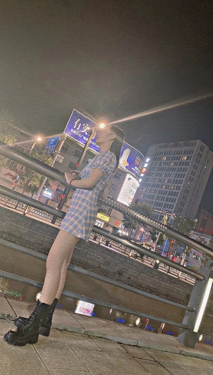 1-山东省·潍坊市·昌邑市-快手-大家好我是kk
这是我的第一个网红湾通告,感谢网红湾给我的机会
喜欢拍照 穿搭 可买家秀 可以不同风格 衣服、包包、首饰美瞳 对平面模特兼职有兴趣 接受互勉 长期合作可详谈
>>我的红人标签,快来网