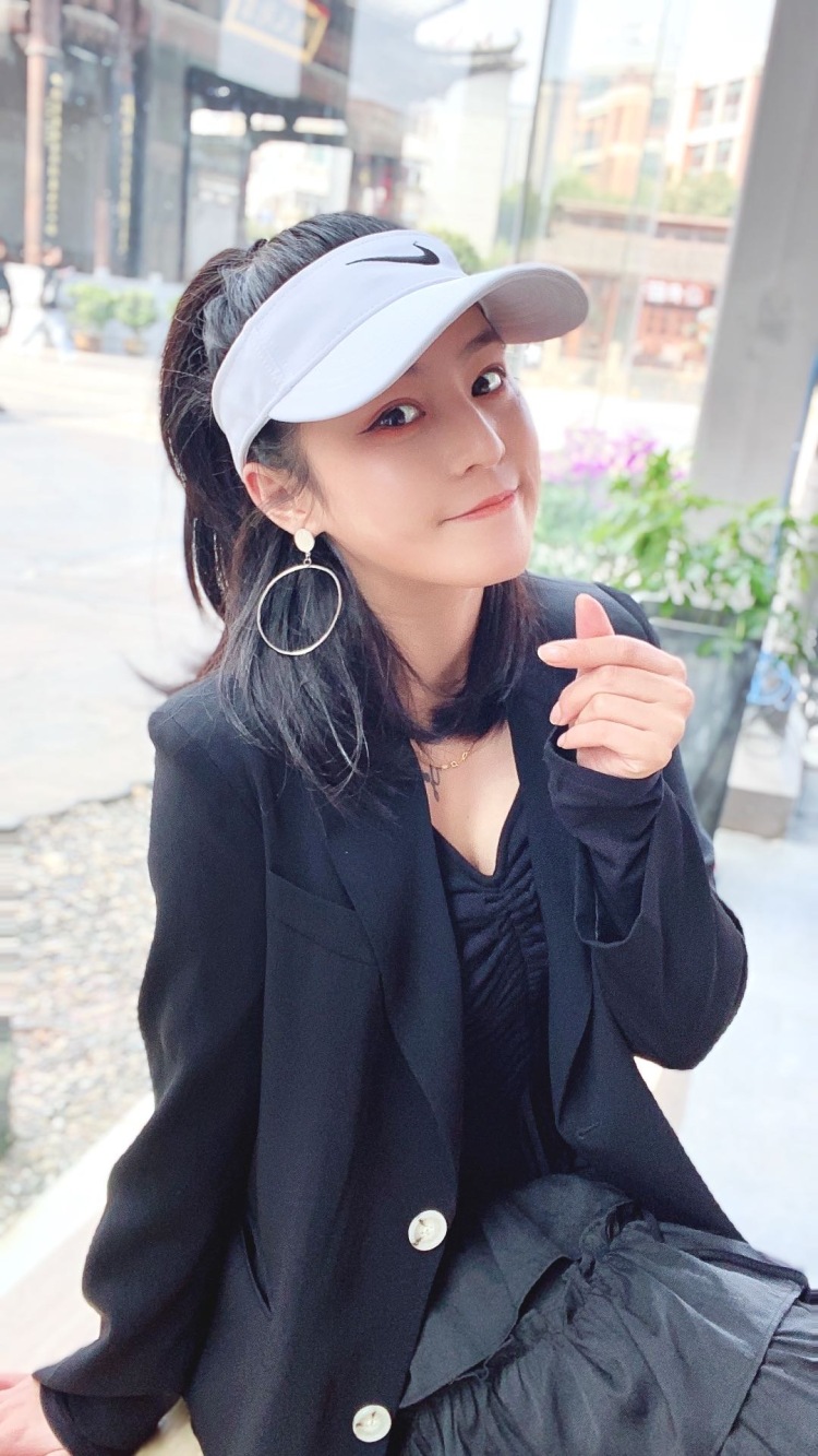 su-山东省·潍坊市·潍城区-抖音-各种风格随意切换,p图调色速度快又高级,照片视频拍摄有灵气上镜,兼职平面模特,发型模特,短视频创作拍摄,街拍