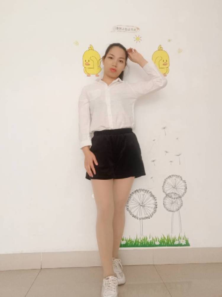 杉粒-湖南省·株洲市·芦淞区-抖音,微博,***-年龄:34.身高:160.体重49kg.喜欢化妆,喜欢穿漂亮的衣服拍照,