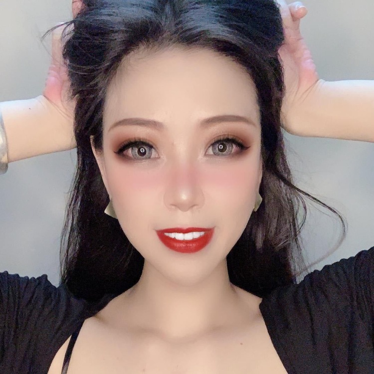 X。-广西壮族自治区·南宁市·兴宁区--身高168,南方姑娘。
平时也有直播,偶尔会说一两场脱口秀
做事认真负责,不拖拉效率快。