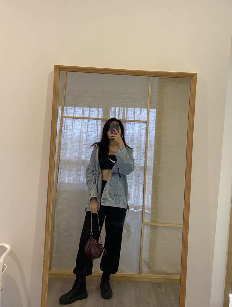 西米-广西壮族自治区·南宁市·青秀区-***-买家秀、开箱测评、美妆衣服帽子包包鞋子饰品等都可!风格可多变。