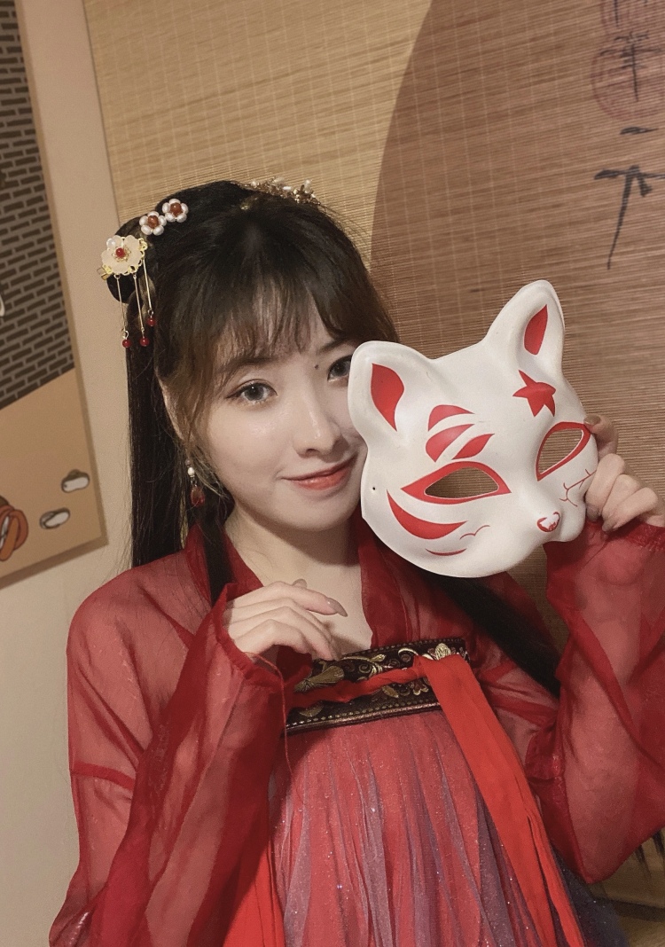 饭饭🐰-广东省·广州市·天河区-微博 ***-买家秀 平面拍摄 探店打卡拍摄文案。
微博:2950
有一定的拍摄经验 坐标广州 室内样片也接