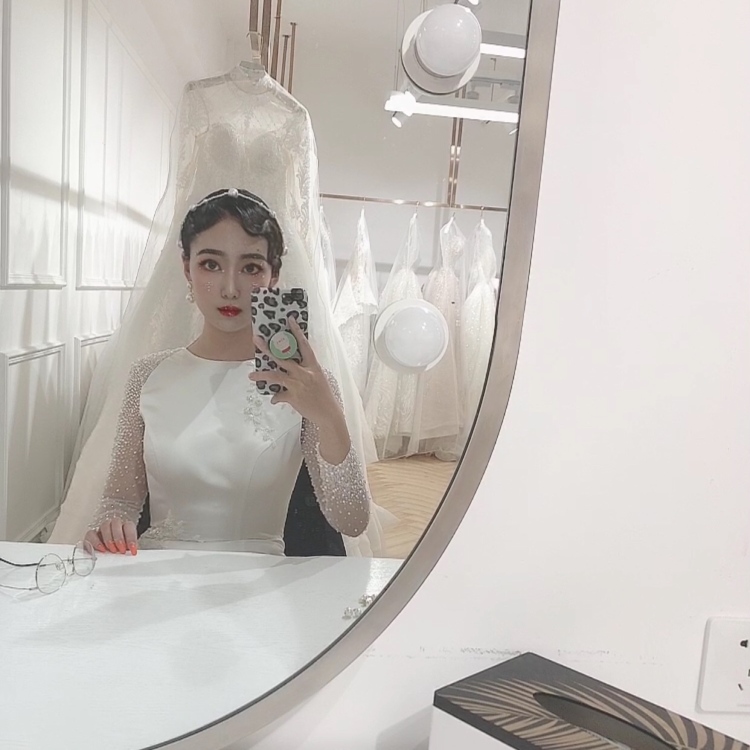 mignon-山东省·潍坊市·奎文区--身高172体重55 参加过车展等展示活动 有一些礼仪 拍照 销售 美妆经验 期待合作谢谢