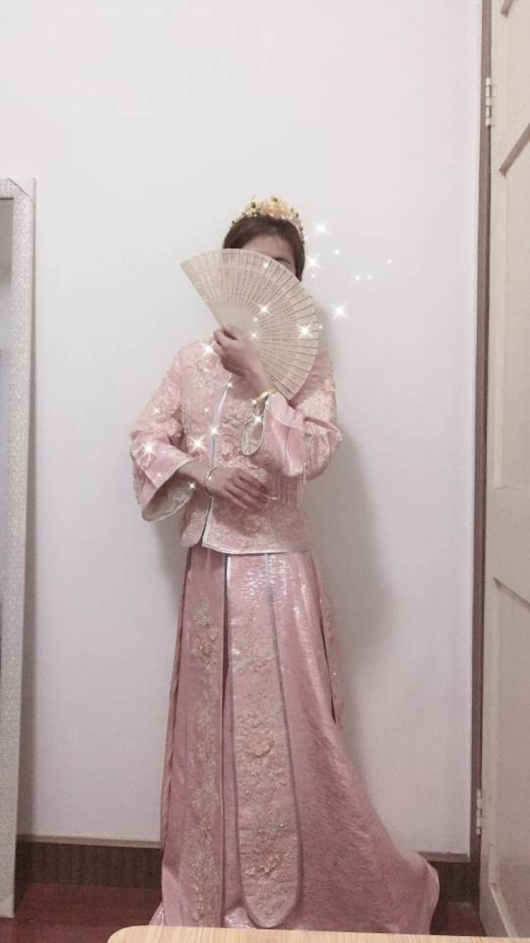 阳咩咩-浙江省·宁波市·慈溪市-抖音-接买家秀
喜欢尝试各种风格
喜欢拍照会p图会化妆 质量保证🌟 拍到您满意为止
请多多关照~~~