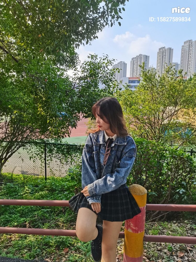 Miss  zz-湖北省·武汉市·江夏区--平时喜欢拍拍照，可以接买家秀，如果有其他形式的工作，我能够胜任的话，也是愿意去尝试的