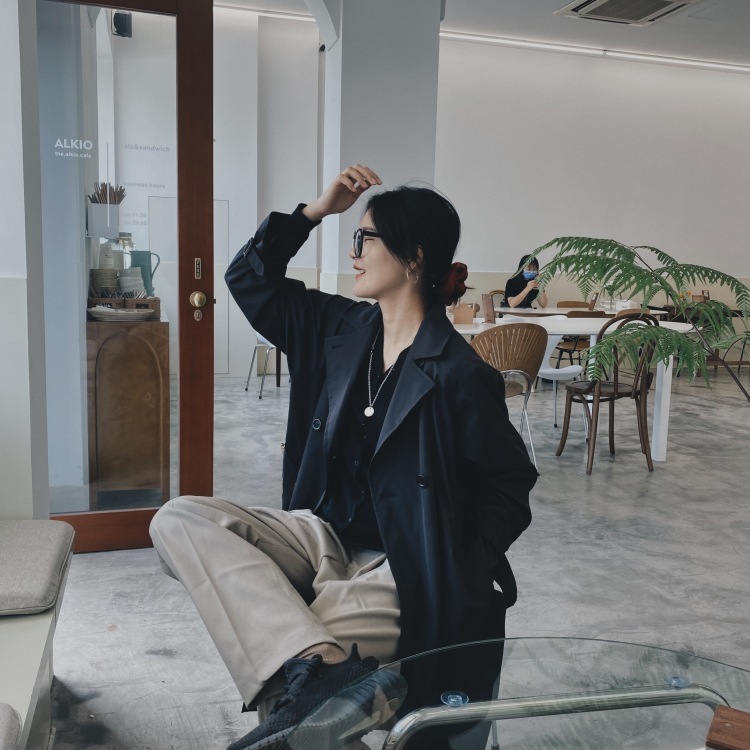 Yǐng-浙江省·杭州市·拱墅区--本人日常就是买买买拍拍拍，希望可以和有眼光的商家合作，善于沟通。身高170，体重100斤。有***、抖音等账号。接买家秀 详情页 寄拍 送拍等。