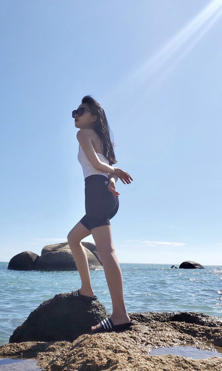 Freela-浙江省·杭州市·上城区-微博|***|抖音|美拍-本人163,90 擅长拍照修图以及视频种草,脾气好,可盐可甜,欢迎有诚意的伯乐砸单,非诚勿扰~