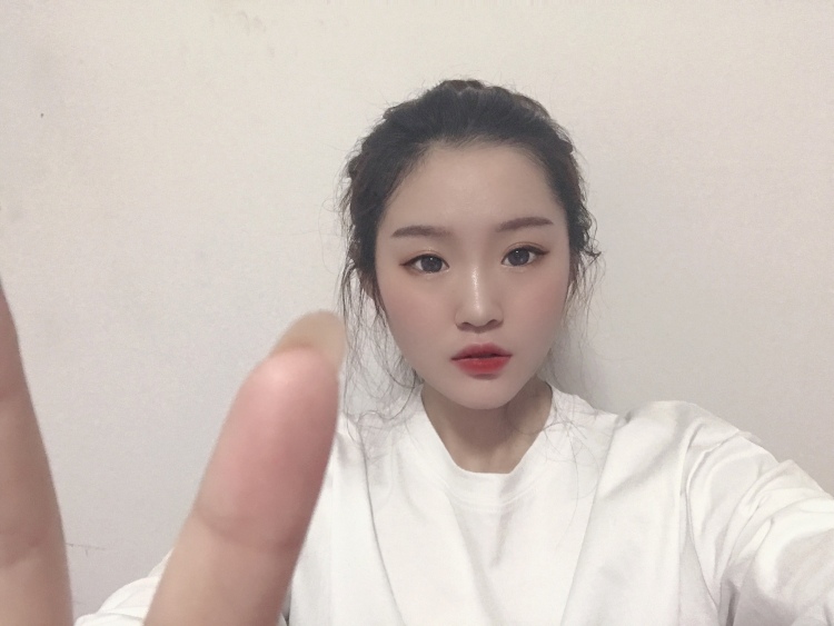 一只小张--天津市·天津市·东丽区--接寄拍,有快手平台 600多粉丝
本人性格活泼开朗,做事认真负责
耐心沟通,按照卖家产品风格
返图返到满意为止
不是宝妈