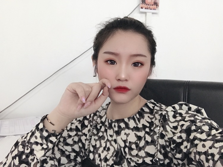 一只小张--天津市·天津市·东丽区--接寄拍,有快手平台 600多粉丝
本人性格活泼开朗,做事认真负责
耐心沟通,按照卖家产品风格
返图返到满意为止
不是宝妈