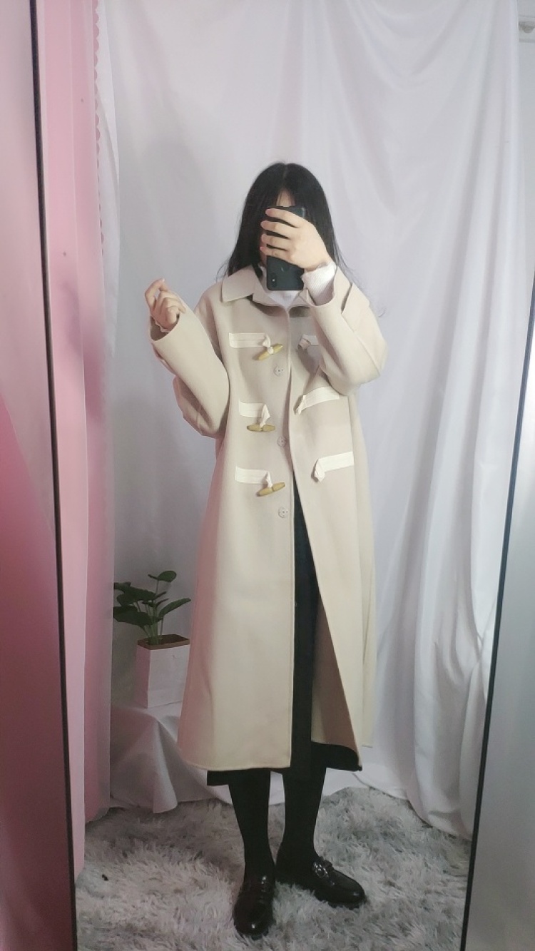 蓉儿真实测评💕-陕西省·西安市·雁塔区-抖音,快手-快手抖音服装测评种草类主播,粉丝2.1W,99.6%女性用户,年龄13-30岁之间。可合作店铺引流,服装推广以及化妆品推广带货等。视频详细介绍服装设计面料等细节及上身效果,最大化展示服装优点,可做产品