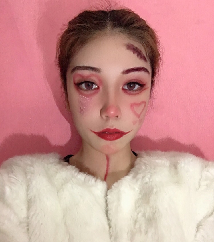 F-F-广西壮族自治区·南宁市·青秀区-抖音-可以拍服装或者化妆品等,身高:158体重:80,个人觉得p图技术很ok,能驾驭所有风格。声明:本人是学生,一般只有周末才有时间,着急的单子不接哦!