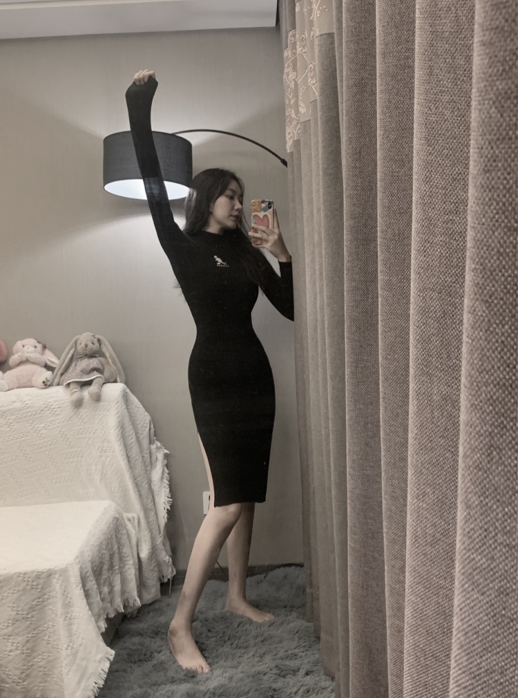 ♡Princess_-安徽省·合肥市·庐阳区--身高:170
体重:105
接寄拍,买家秀
风格多变
tb pdd都可