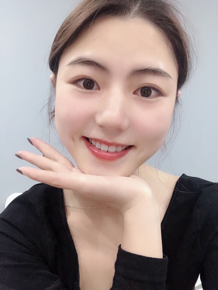 Judy-广东省·佛山市·顺德区--爱拍照 形象气质佳笑容甜美 会p图 喜欢旅游 文字功底不错 空闲时间较多