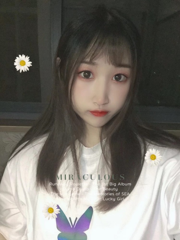 李宸伊-江苏省·淮安市·清江浦区-***,淘宝-接拍,买家秀,寄拍,送拍,开箱测,平时喜欢拍照~ 网购~ 护肤 美妆 ~宠物,开箱搬砖