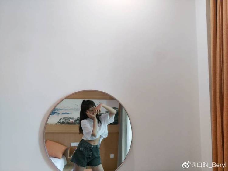 66-辽宁省·朝阳市·双塔区-***-身高173
体重110 喜欢跳舞,拍照 p图 性格温柔
御姐风温柔风都可以切换
欢迎商家找我合作呀٩(❛ัᴗ❛ั⁎)