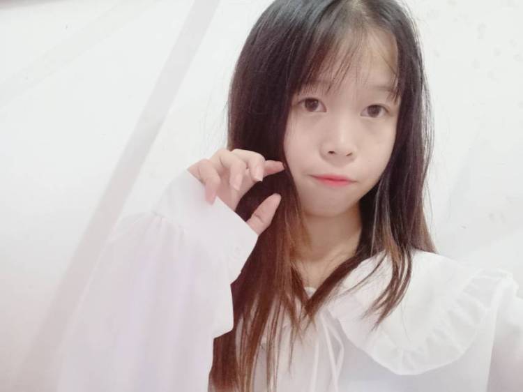 倪的静美-广东省·深圳市·宝安区-快手抖音***-有时间 身高160cm体重42Kg 各种风格都可以驾驭 参加过网拍培训 会P图 可以是各种首饰发饰美甲耳环项链 (*♡∩_∩♡*)