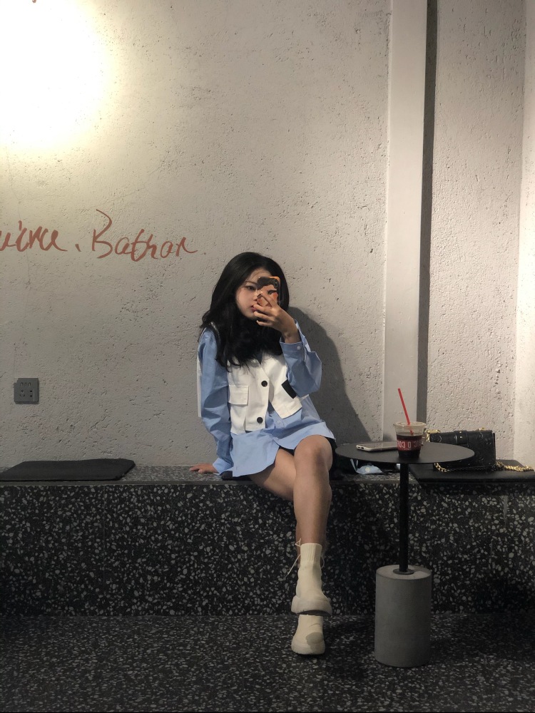 Cinderella-福建省·厦门市·思明区-60-会拍照会p图，网拍，寄拍，打卡探店，开箱测评都可接，常玩***，抖音，微博。
什么风格都可以尝试！身高156体重80
