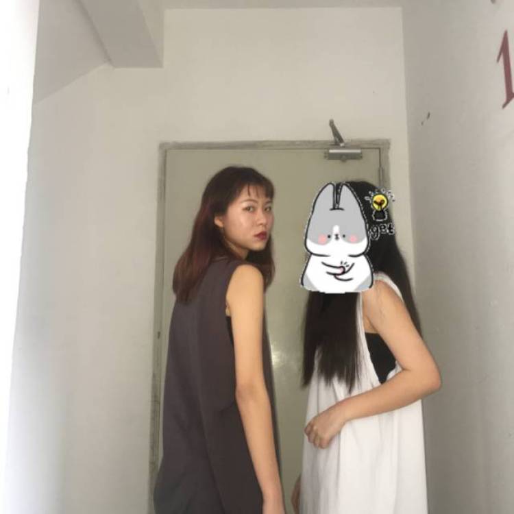 黄林悦-广东省·广州市·白云区--175cm52kg 没有固定的风格,既喜欢古灵精怪可可爱爱又喜欢酷酷的风格,不同风格都愿意尝试 学了十多年古筝的工科女孩