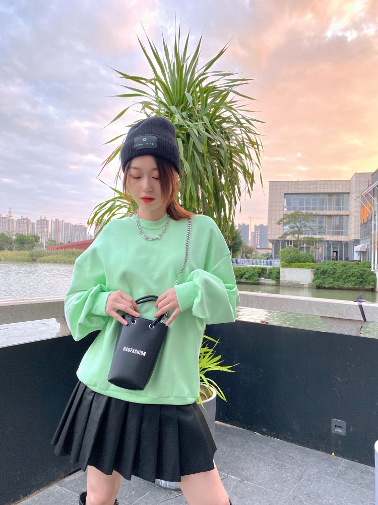心水宝宝-福建省·泉州市·晋江市-***-音乐生,会打扮,爱拍照购物分享好用物,自信可爱洒脱,勇于挑战自己