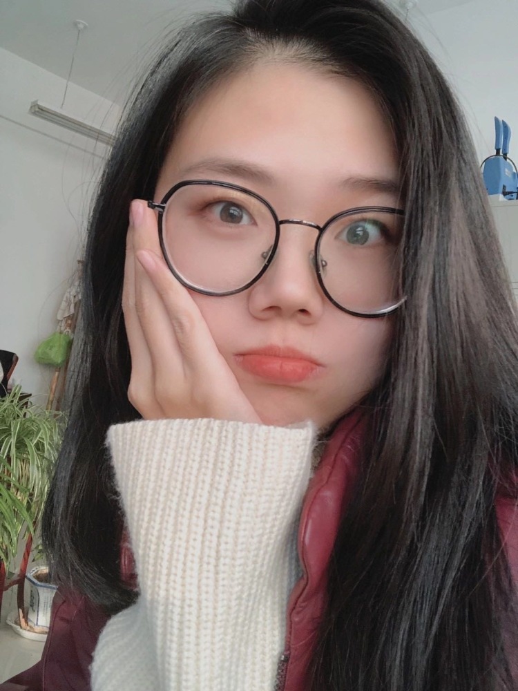 不冷胖婶儿-河北省·石家庄市·裕华区--是一只爱好健身～拍照～种草与被种草各种美衣衣～偏爱休闲风～oversize～各种潮服等等酷酷哒女生