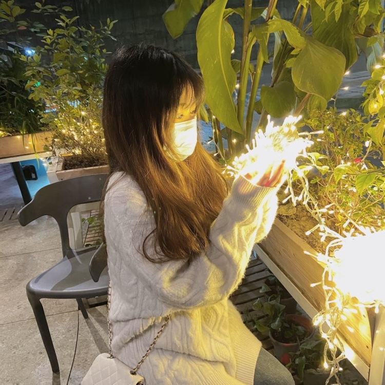 韩韩ya-四川省·达州市·通川区-快手 抖音 ***-买家秀 可外景可内景可对镜拍 适合风格例图片 穿衣风格 卫衣 毛衣 外套…