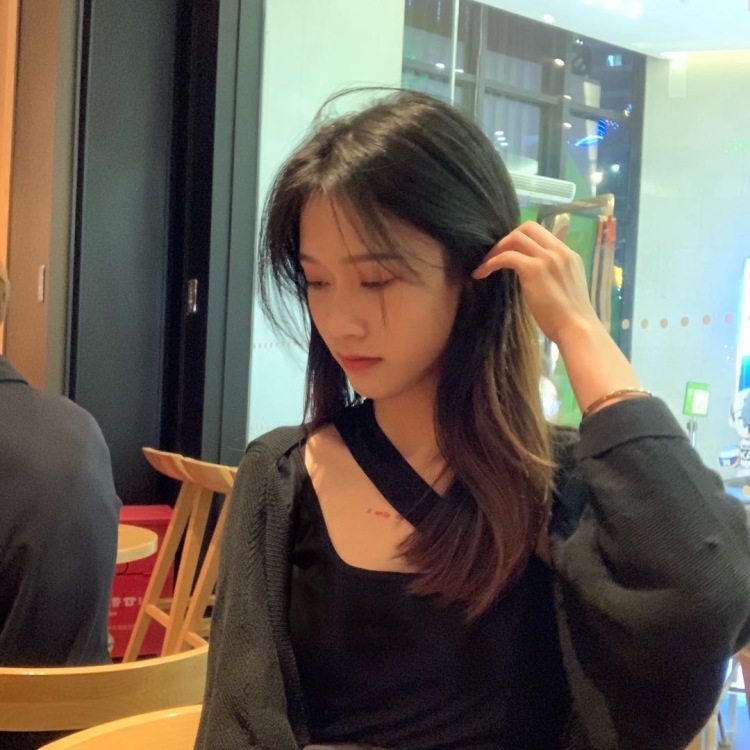 NanYan呀-广东省·揭阳市·普宁市-抖音快手微博***-喜欢拍照 接买家秀及饰品项链一类
身高160 体重80