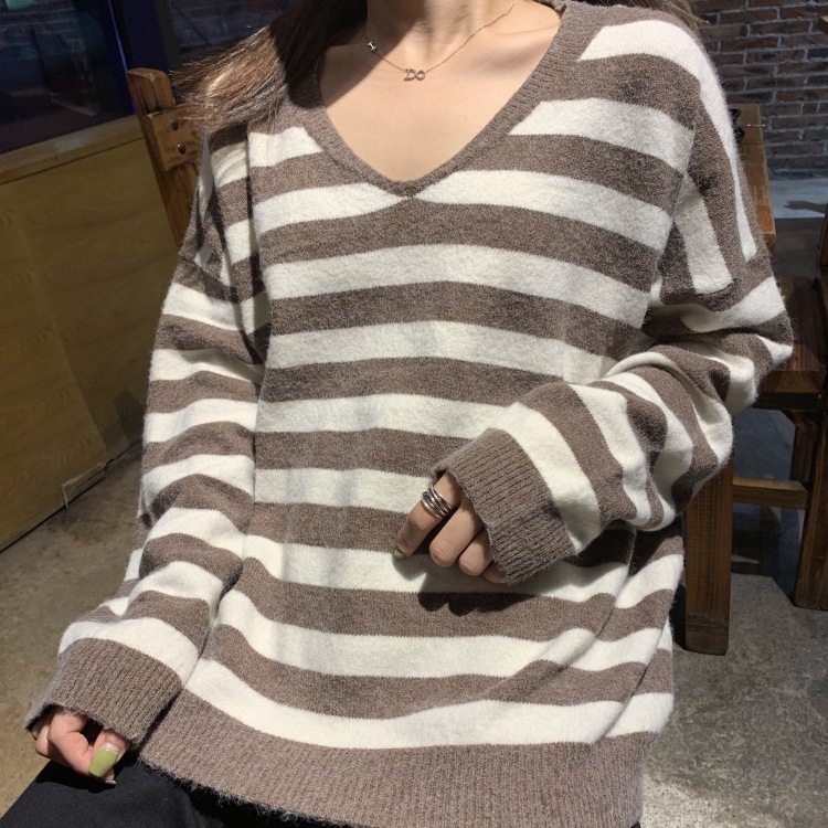 小林-广东省·广州市·荔湾区--广州批发女装店上班 有模特拍照经验 接寄拍饰品测评等 有需要可以滴滴我鸭
